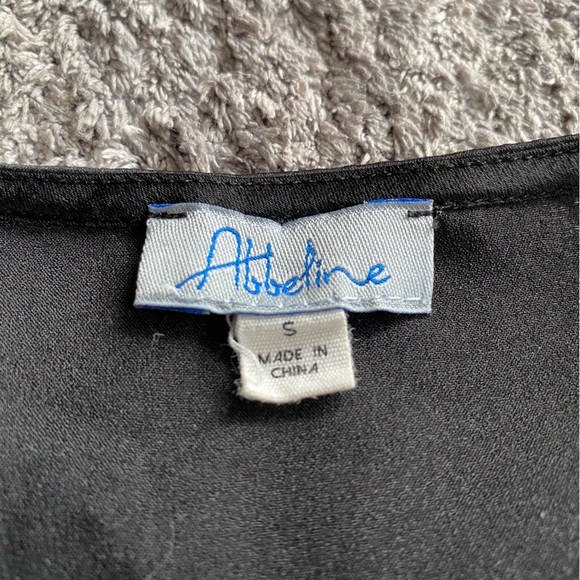 Abbeline South Moon Under Open Tie Front Satin Blouse - Picture 4 of 4